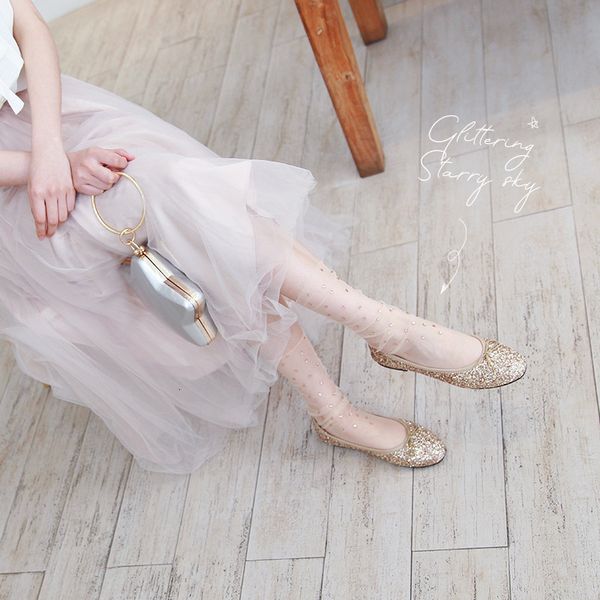 pattkin 1 spring and summer xianqi transparent tulle flash drill net fashion pile women' socks, Red;black
pattkin 1 spring and summer xianqi transparent tulle flash drill net fashion pile women' socks, Red;black