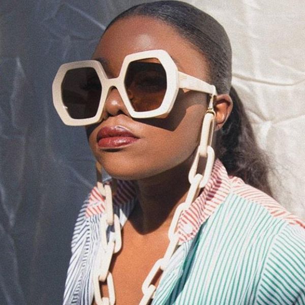 sunglasses hexagon women oversized with chain traveling big shades zonnebril dames face-lift for female famous design, White;black
sunglasses hexagon women oversized with chain traveling big shades zonnebril dames face-lift for female famous design, White;black