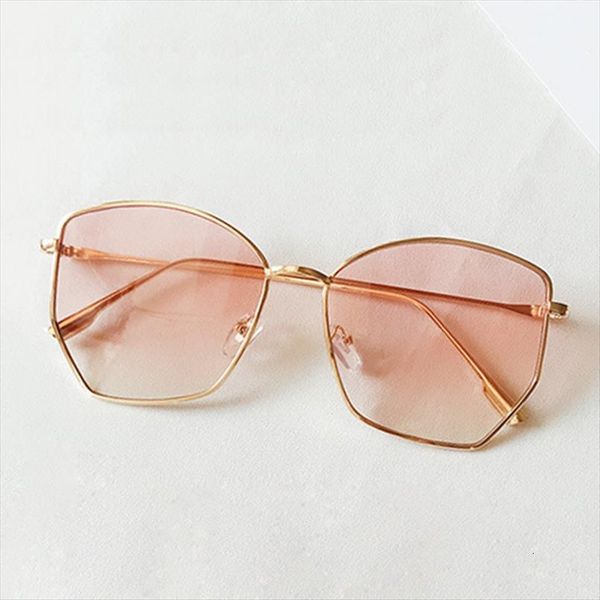Retro Irregular Sunglasses Women Metal Transparent Sun Glasses Uv400 Oversized Sunglases Eyewear, White;black
Retro Irregular Sunglasses Women Metal Transparent Sun Glasses Uv400 Oversized Sunglases Eyewear, White;black