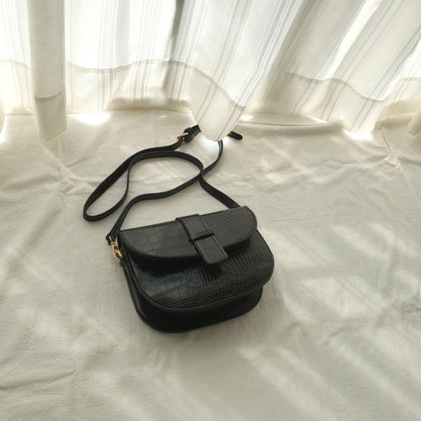 shoulder bags women's bag 2021 fashion single retro trend slant span purses 
shoulder bags women's bag 2021 fashion single retro trend slant span purses