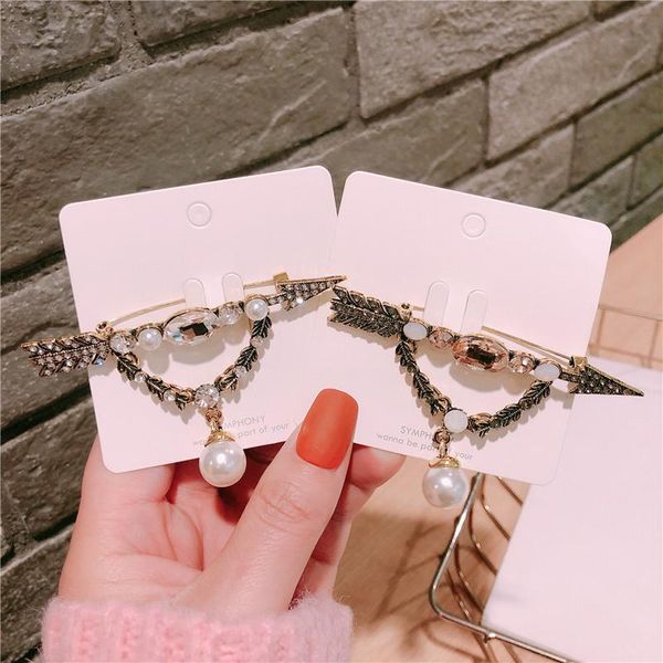 pins, brooches bow and arrow creative design brooch coat accessories vintage sweater pin tassel button badge, Gray
pins, brooches bow and arrow creative design brooch coat accessories vintage sweater pin tassel button badge, Gray