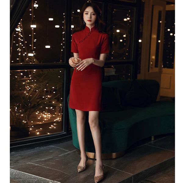 ethnic clothing s-3xl female burgundy chinese bride wedding dress exquisite button trim novelty cheongsam slim short side splite qipao, Red
ethnic clothing s-3xl female burgundy chinese bride wedding dress exquisite button trim novelty cheongsam slim short side splite qipao, Red