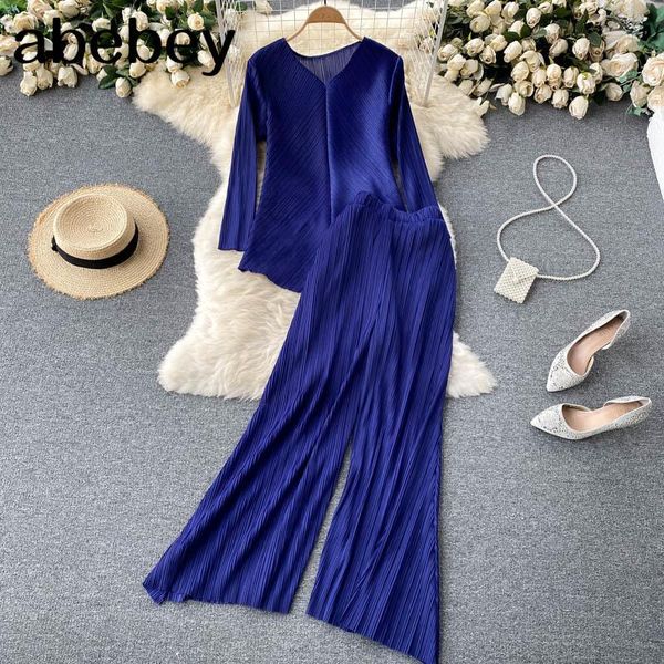 women's two piece pants women 2021 autumn casual fashion set v neck long sleeve loose +high waist wide leg suits, White
women's two piece pants women 2021 autumn casual fashion set v neck long sleeve loose +high waist wide leg suits, White