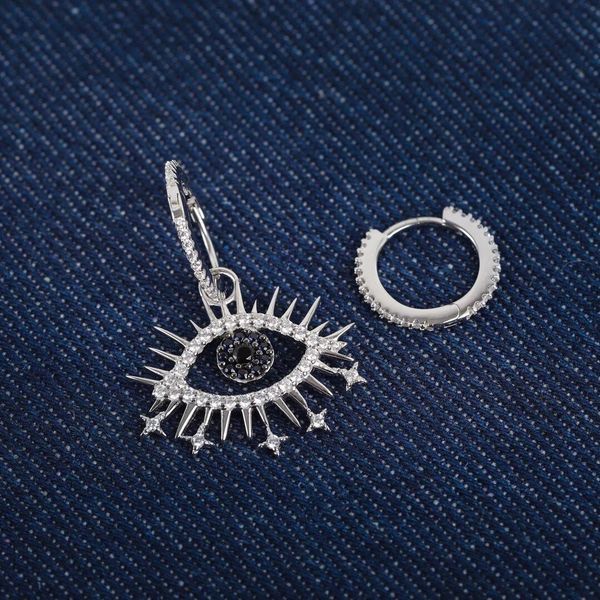 s925 silver eye shape drop earring with black diamond for women party wedding jewelry gift with fabric bag ps4172
s925 silver eye shape drop earring with black diamond for women party wedding jewelry gift with fabric bag ps4172