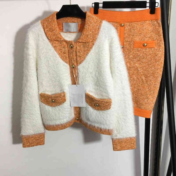 22fw women designer cashmere knit jacket hoodie sweater set ch..el logo button brand coat high waist wrap skirt tech fleece 2 piece suit who, White
22fw women designer cashmere knit jacket hoodie sweater set ch..el logo button brand coat high waist wrap skirt tech fleece 2 piece suit who, White