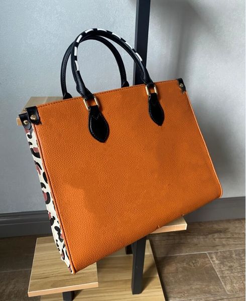 designers handbag gm large 41cm bag handbags printing big flower & embossing flowers ladies chain shoulder patent leather evening bags cross
designers handbag gm large 41cm bag handbags printing big flower & embossing flowers ladies chain shoulder patent leather evening bags cross