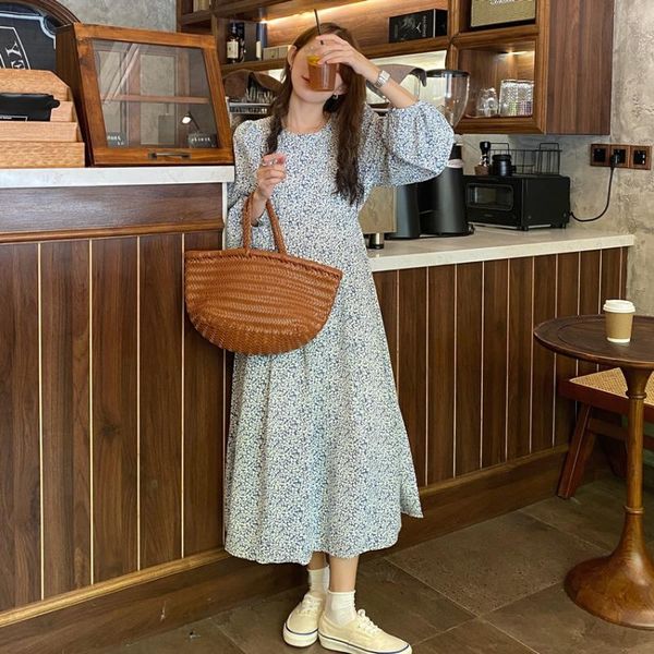 casual dresses 2021 women summer puff sleeve flowers floral fashion korean vintage oversize long dress, Black;gray
casual dresses 2021 women summer puff sleeve flowers floral fashion korean vintage oversize long dress, Black;gray