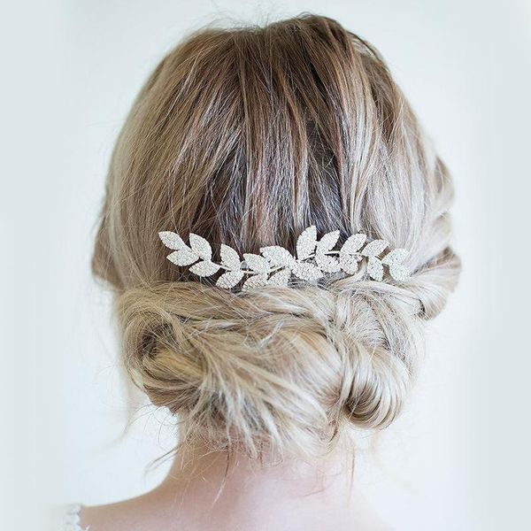 treazy rose gold color rhinestone crystal bridal hair combs for women wedding hair accessories big leaves bride ornaments, Golden;silver
treazy rose gold color rhinestone crystal bridal hair combs for women wedding hair accessories big leaves bride ornaments, Golden;silver