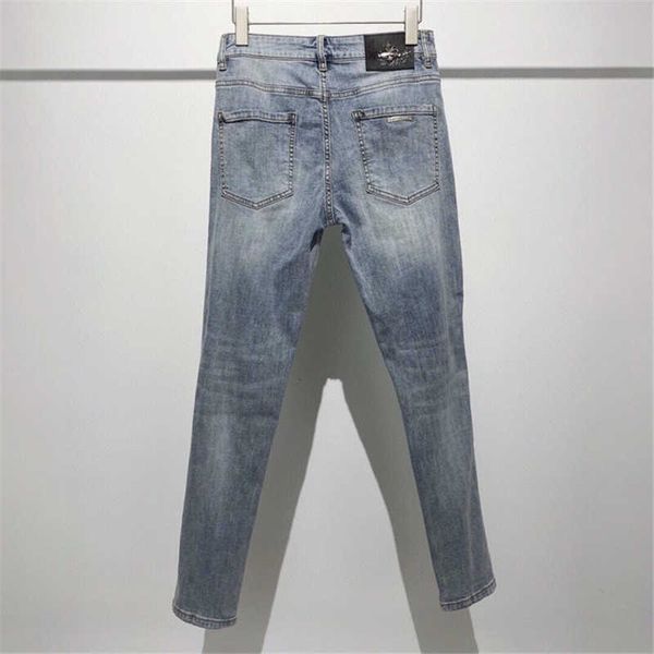 crosin summer fashion 21s new ins spring brand and crosin cross gradual hole patch small foot nine point jeans, Blue
crosin summer fashion 21s new ins spring brand and crosin cross gradual hole patch small foot nine point jeans, Blue