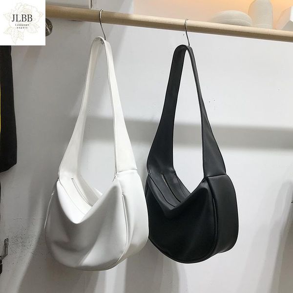 korean wide strap women shoulder bag large capacity soft pu leather handbag casual crossbody bags bolsa hobos travel bag
korean wide strap women shoulder bag large capacity soft pu leather handbag casual crossbody bags bolsa hobos travel bag