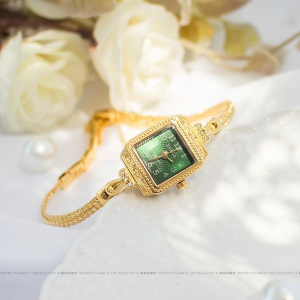 wristwatches 2021 exquisite luxury women's watch ribbon gold retro art bracelet square quartz valentine's gift, Slivery;brown
wristwatches 2021 exquisite luxury women's watch ribbon gold retro art bracelet square quartz valentine's gift, Slivery;brown