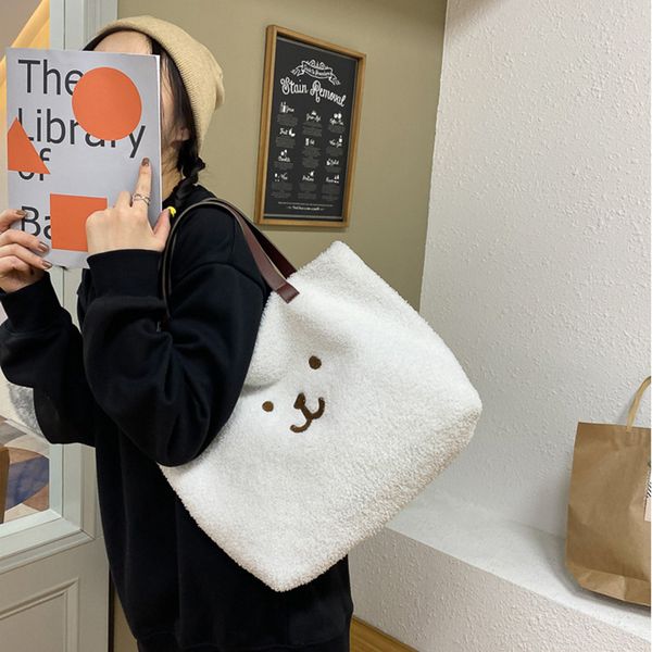 women handbag large capacity winter 2021 new soft wool plush woman bags ladies totes shopping bag bolsa feminine bolsos mujer
women handbag large capacity winter 2021 new soft wool plush woman bags ladies totes shopping bag bolsa feminine bolsos mujer