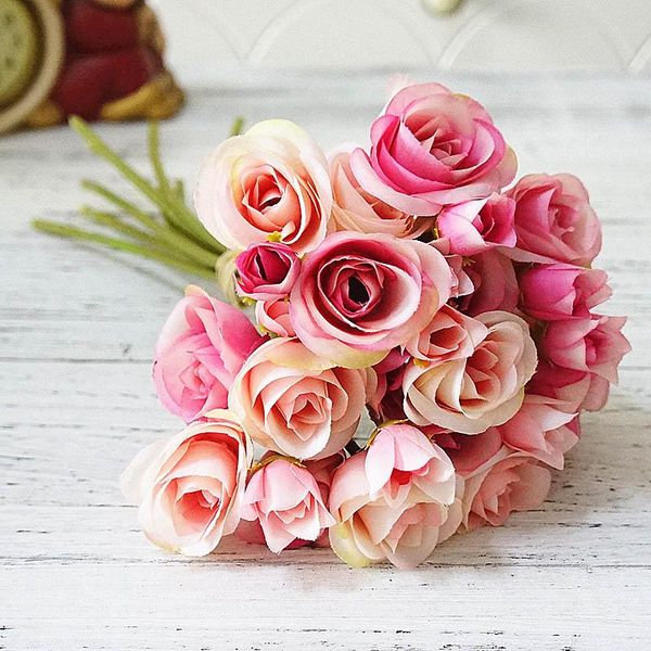18 heads rose artificial flowers silk flower bouquet for wedding home decoration roses fake flower party decoration
18 heads rose artificial flowers silk flower bouquet for wedding home decoration roses fake flower party decoration