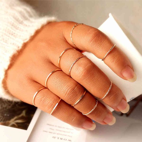 10 pcs/set minimalist midi round twist weave ring set fashion jewelry female elegant classic knuckle finger rings for women, Silver
10 pcs/set minimalist midi round twist weave ring set fashion jewelry female elegant classic knuckle finger rings for women, Silver
