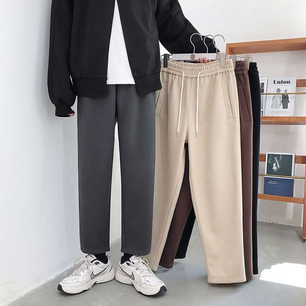 autumn and winter new straight wool fabric korean fashion wide leg loose solid color men's casual pants, Black
autumn and winter new straight wool fabric korean fashion wide leg loose solid color men's casual pants, Black