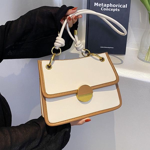 shoulder bags niche design high-end women's bag 2021 fashion chain messenger underarm square width: 22cm
shoulder bags niche design high-end women's bag 2021 fashion chain messenger underarm square width: 22cm