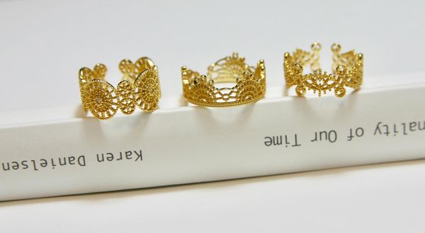 cluster rings rebelle 2021 trend korean fashion vintage crown & whee cat eyes piercing ring 925 silver women's opening, Golden;silver
cluster rings rebelle 2021 trend korean fashion vintage crown & whee cat eyes piercing ring 925 silver women's opening, Golden;silver