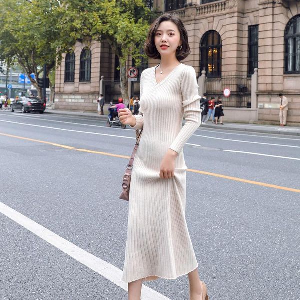 women 2021 autumn winter knitted sweater solid color dress female long-sleeve fashion slim dresses lady all-match vestidos a451, Black;gray
women 2021 autumn winter knitted sweater solid color dress female long-sleeve fashion slim dresses lady all-match vestidos a451, Black;gray