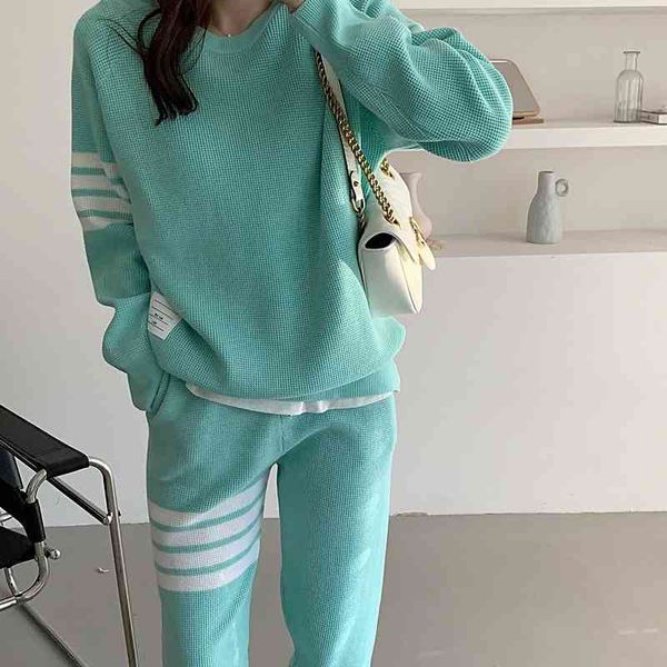 tb waffle suit women's four bar loose thin round neck knitted leggings casual couple sweater, Gray
tb waffle suit women's four bar loose thin round neck knitted leggings casual couple sweater, Gray