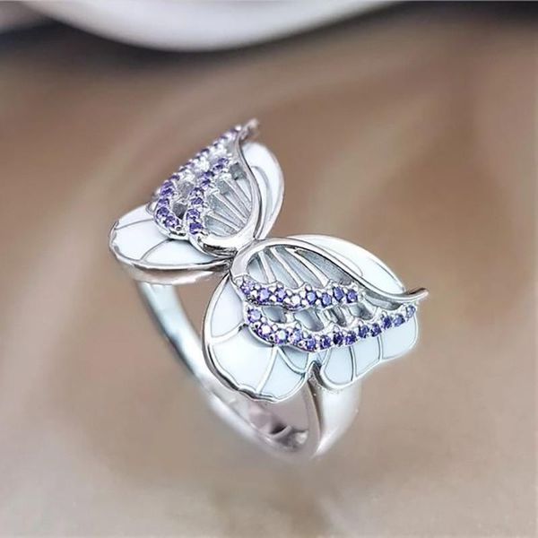 wedding rings 2021 fashion butterfly crystal for women jewelry finger ring ladies purple pink insect femme vintage, Slivery;golden
wedding rings 2021 fashion butterfly crystal for women jewelry finger ring ladies purple pink insect femme vintage, Slivery;golden
