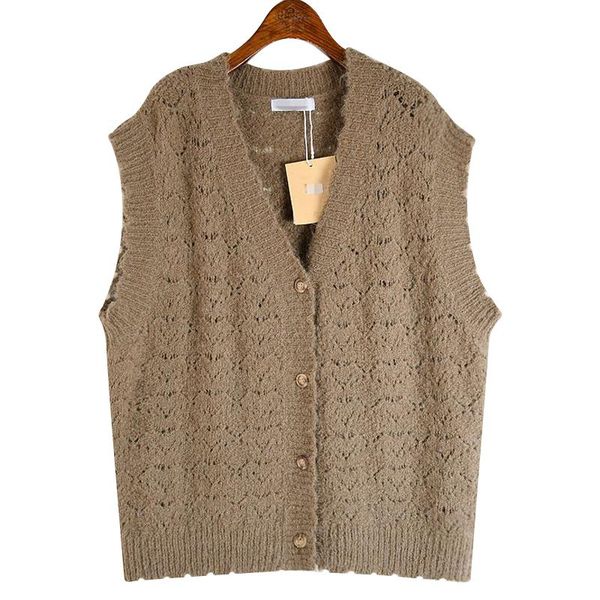 women's vests ewq v-neck knitted waist coat cardigan women sleeveless solid single breasted airport outerwear casual 2021 autumn gd164, Black;white
women's vests ewq v-neck knitted waist coat cardigan women sleeveless solid single breasted airport outerwear casual 2021 autumn gd164, Black;white