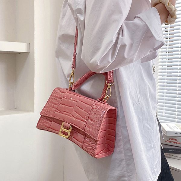 luxury herme handbags and storage way women's leakage net red tide foreign style versatile texture solid color me
luxury herme handbags and storage way women's leakage net red tide foreign style versatile texture solid color me
