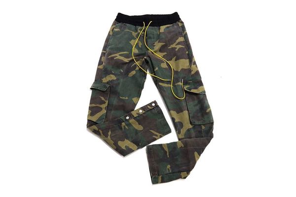 2021 new camouflage men women 1:1 camo cargo pants kanye west hip hoptrousers rhude pant mens joggers v87c, Black
2021 new camouflage men women 1:1 camo cargo pants kanye west hip hoptrousers rhude pant mens joggers v87c, Black