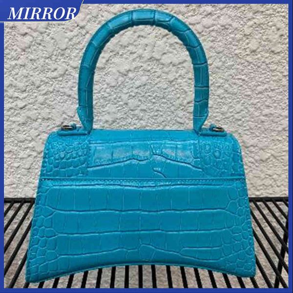 mirror luxury evening bag women's crocodile leather handbag flip chain one-shoulder messenger bag wallet
mirror luxury evening bag women's crocodile leather handbag flip chain one-shoulder messenger bag wallet