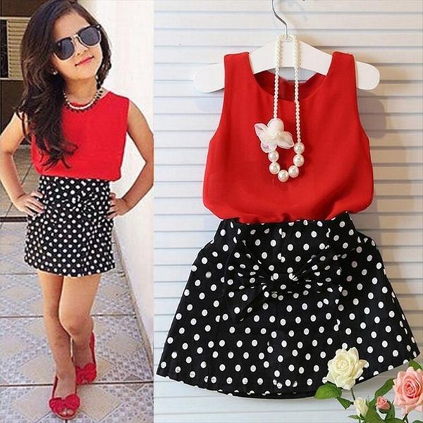 fashion gilrs summer sleeveless shirt printed tutu skirt dress clothing set, White
fashion gilrs summer sleeveless shirt printed tutu skirt dress clothing set, White