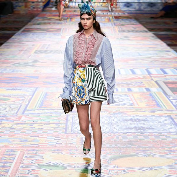 runway new spring autumn ruffle shirt vintage striped print stitching shorts designer fashion women's sets admj, Gray
runway new spring autumn ruffle shirt vintage striped print stitching shorts designer fashion women's sets admj, Gray