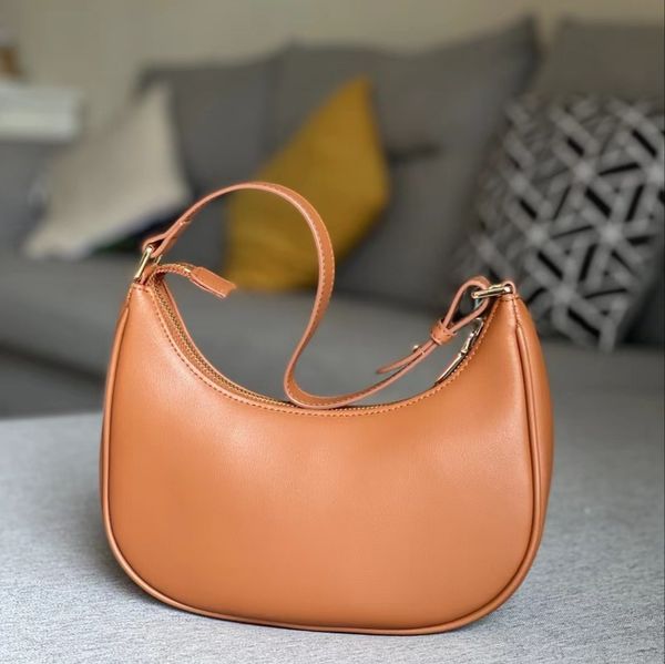 2021 simple niche design underarm leather women s bag single shoulder fashion oval large capacity trend bag
2021 simple niche design underarm leather women s bag single shoulder fashion oval large capacity trend bag