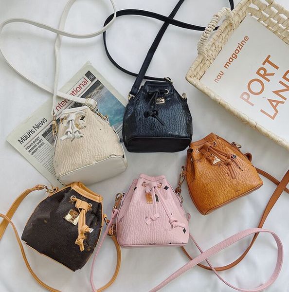 children's letter print handbag selling cute leisure bucket bags girls bag factory wholesale, Black
children's letter print handbag selling cute leisure bucket bags girls bag factory wholesale, Black