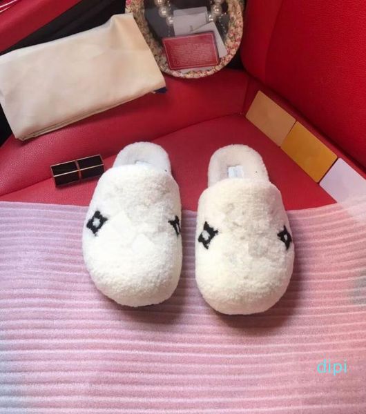 luxurys designers 2021 women ladies wool half slippers slides winter fur fluffy furry letters sandals warm comfortable fuzzy girl flip flop, Black
luxurys designers 2021 women ladies wool half slippers slides winter fur fluffy furry letters sandals warm comfortable fuzzy girl flip flop, Black