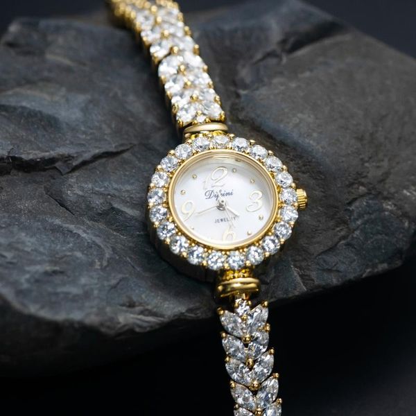 wristwatches ladies bing zircon watch iced out diamond wrist for women quartz waterproof wristwatch relogio masculino, Slivery;brown
wristwatches ladies bing zircon watch iced out diamond wrist for women quartz waterproof wristwatch relogio masculino, Slivery;brown