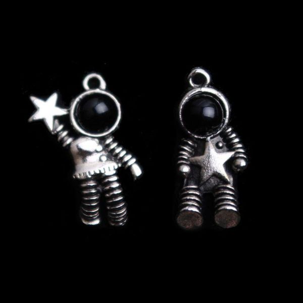 charms 13mc 20pcs universe astronaut antique silvery space man pendants diy handmade tibetan silver findings jewelry making, Bronze;silver
charms 13mc 20pcs universe astronaut antique silvery space man pendants diy handmade tibetan silver findings jewelry making, Bronze;silver