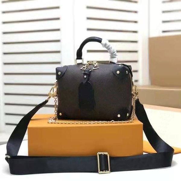 elling women messenger box bag fashion designers handbag chain crossbody bags plain pvc chains zipper hard baguette canvas single shoulder h
elling women messenger box bag fashion designers handbag chain crossbody bags plain pvc chains zipper hard baguette canvas single shoulder h