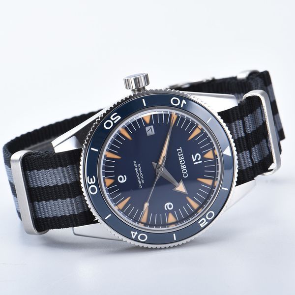 41mm corgeut blue dial sapphire glass ceramic bezel miyota automatic movement men watch, Slivery;brown
41mm corgeut blue dial sapphire glass ceramic bezel miyota automatic movement men watch, Slivery;brown