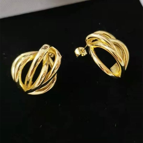 75%off outlet new french advanced sense, simple and fashionable cross thread banana shaped personalized earrings, female earrings, Silver
75%off outlet new french advanced sense, simple and fashionable cross thread banana shaped personalized earrings, female earrings, Silver