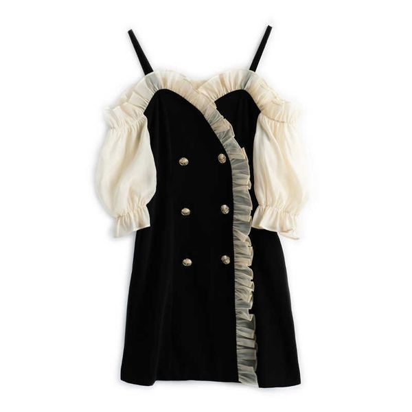 perhaps u black mesh patchwork half sleeve v neck dress double breasted button summer d1928 210529, Black;gray
perhaps u black mesh patchwork half sleeve v neck dress double breasted button summer d1928 210529, Black;gray