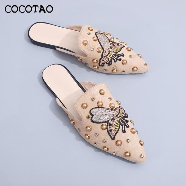 slippers 2021 summer promotion pointed toe head rivet embroidery half drag female wear lazy fashion comfortable mules, Black
slippers 2021 summer promotion pointed toe head rivet embroidery half drag female wear lazy fashion comfortable mules, Black
