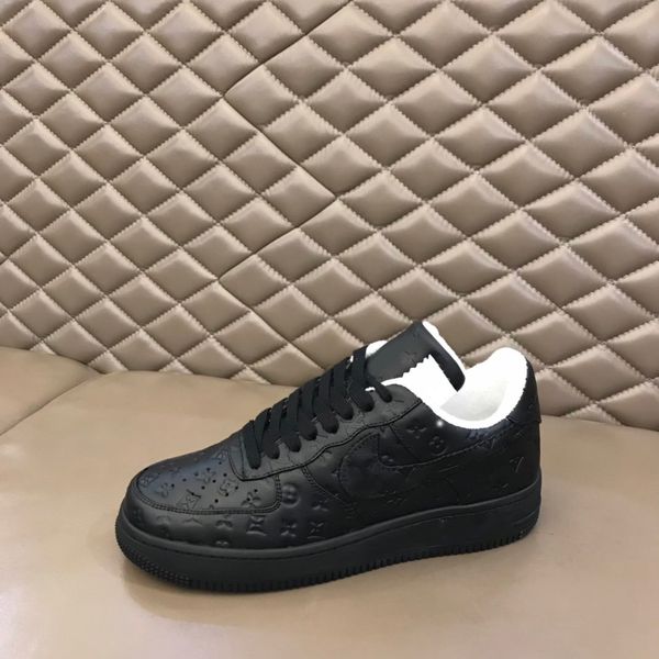 2021 new sneakers luxury designer red bottom shoe low cut suede spike for men shoes party wedding crystal leather c05, Black
2021 new sneakers luxury designer red bottom shoe low cut suede spike for men shoes party wedding crystal leather c05, Black