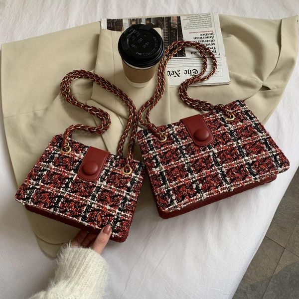 shoulder bags spring woolen chain small square bag retro women's 2021 korean version wild niche messenger
shoulder bags spring woolen chain small square bag retro women's 2021 korean version wild niche messenger