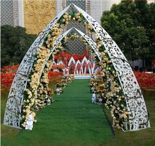 party decoration wedding props stage background window pography hollow-out seagrass furnishings.
party decoration wedding props stage background window pography hollow-out seagrass furnishings.