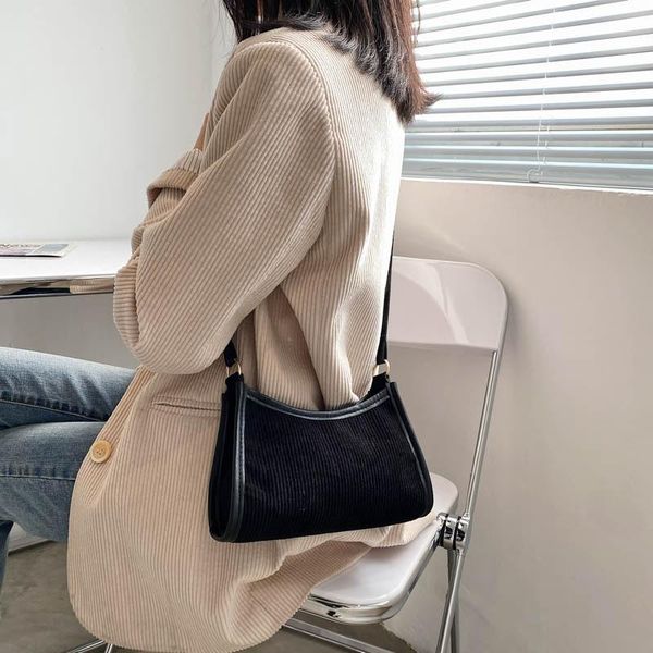 evening bags fashion silver chain design pu leather crossbody for women 2021 white shoulder messenger handbags small chest bag travel
evening bags fashion silver chain design pu leather crossbody for women 2021 white shoulder messenger handbags small chest bag travel