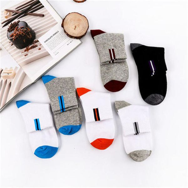 sale2021 new on 1 pair herf and winter burst cato sweat absorbent tube men sports socks, Black
sale2021 new on 1 pair herf and winter burst cato sweat absorbent tube men sports socks, Black