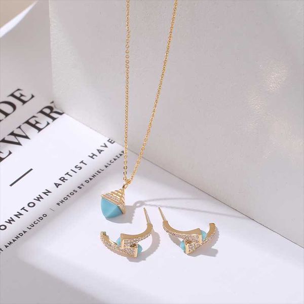 earrings & necklace 2021 women's fashion jewelry 2-piece set golden clavicle chain, Silver
earrings & necklace 2021 women's fashion jewelry 2-piece set golden clavicle chain, Silver