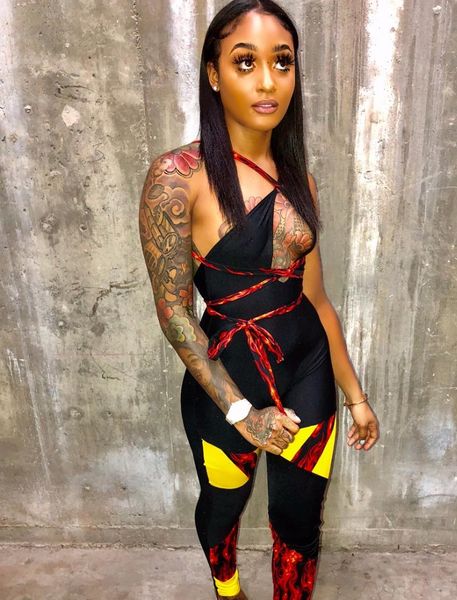 2021 fashion style women jumpsuit print halter sleeveless bodycon romper rrk1126 drop shipping, Black;white
2021 fashion style women jumpsuit print halter sleeveless bodycon romper rrk1126 drop shipping, Black;white