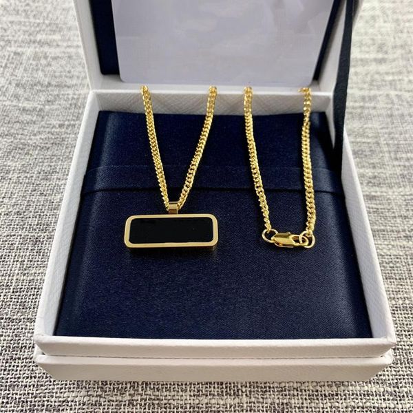 chokers rectangular standard black and white surface wearable necklace personality stylish pendant, Golden;silver
chokers rectangular standard black and white surface wearable necklace personality stylish pendant, Golden;silver
