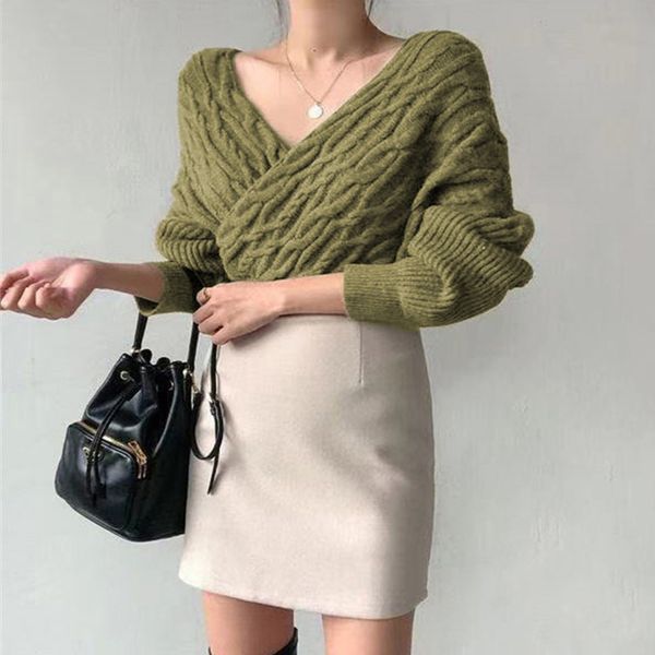 fashion v neck designed twisted women sweater pullover winter autumn knit, White;black
fashion v neck designed twisted women sweater pullover winter autumn knit, White;black