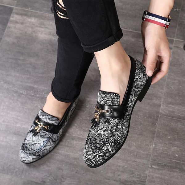 dress shoes men wedding tassels flat footwear slip on loafers male leather oxford for zapatillas hombre, Black
dress shoes men wedding tassels flat footwear slip on loafers male leather oxford for zapatillas hombre, Black